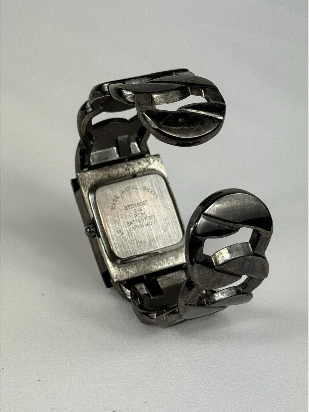 Women's STUDIO Time  Black Tone Quartz Adjustable Watch Sz. 5 3/4